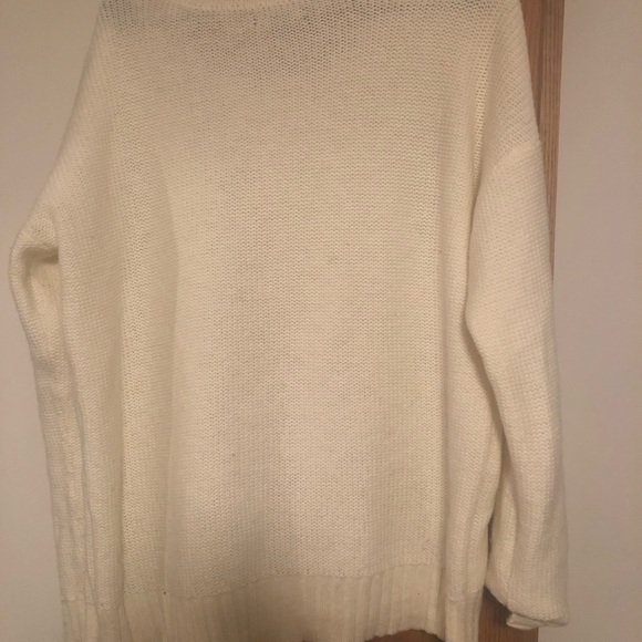 White beaded sweater - Picture 2 of 2
